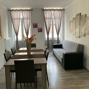 Modern Second Floor Appartement Bruxelles